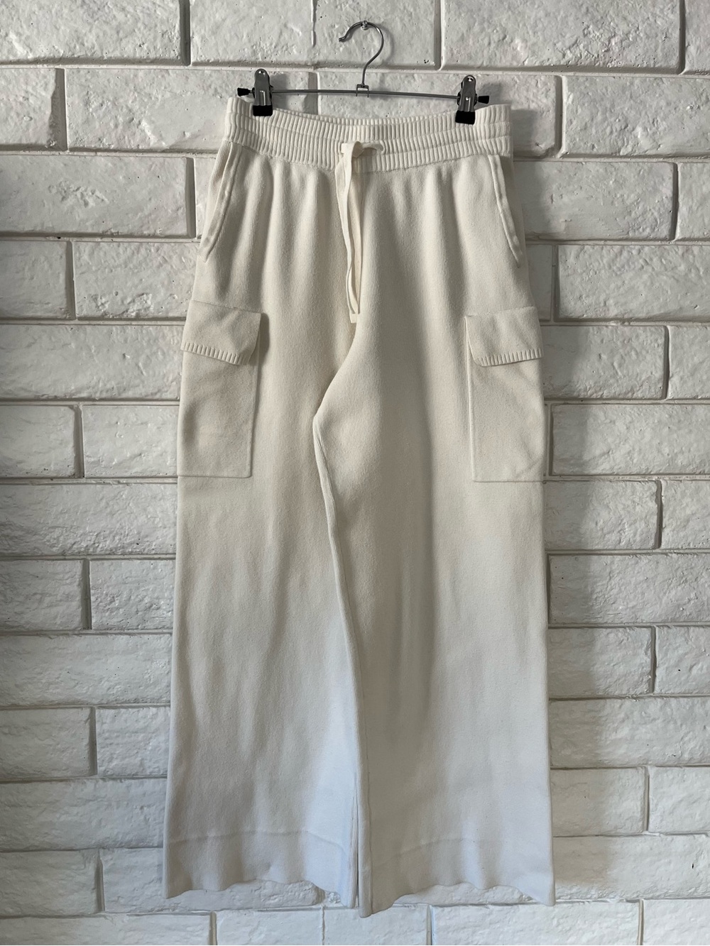 Alo Scholar Knit Cargo Pants Ivory High Waist Wide Leg Small - Picture 4 of 12